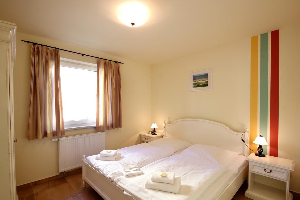 Apartmenthaus Hus Uebi By Rujana Binz Εξωτερικό φωτογραφία
