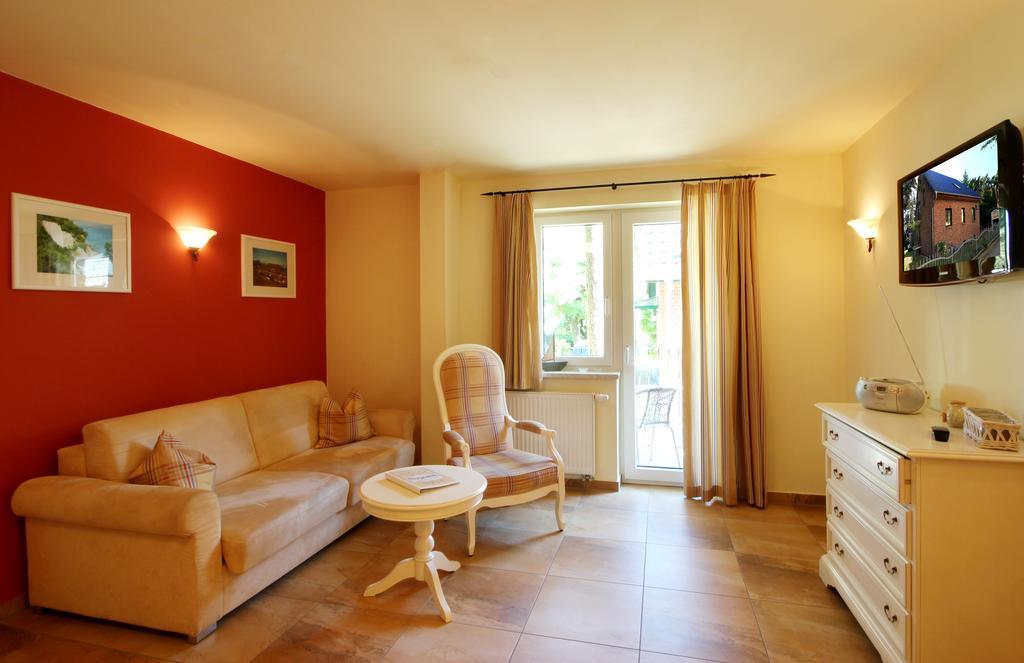 Apartmenthaus Hus Uebi By Rujana Binz Εξωτερικό φωτογραφία